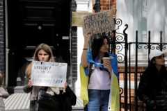митинг у посольства России в Лондоне 30.04.22
