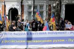 митинг у посольства России в Лондоне 30.04.22