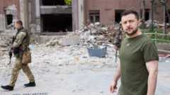 Зеленский в Николаеве, на юге Украины. Фото 18 июня 2022