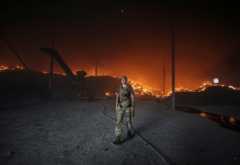 Пожар на складе с украинским зерном в Донецкой области после обстрела со стороны российской армии