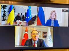 Во время переговоров