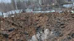 Местные СМИ и телеграм-каналы публикуют фото воронки от взрыва в городе Киреевск