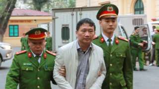 Trịnh Xuân Thanh ra tòa ở Hà Nội ngày 22/1/2018
