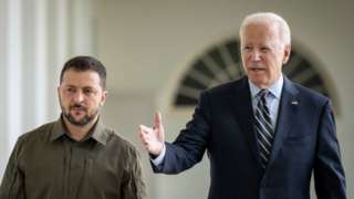 US President Joe Biden and Ukrainian President Volodymr Zelensky