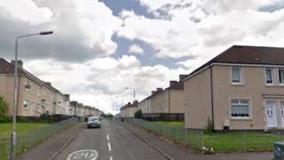 Gateside Road at Glencairn Avenue