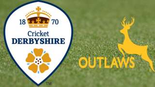 Derbyshire v Nottinghamshire badges