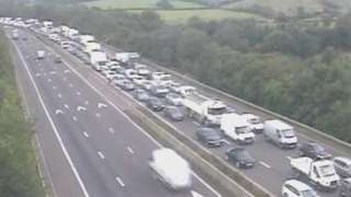 Queuing traffic on the M5