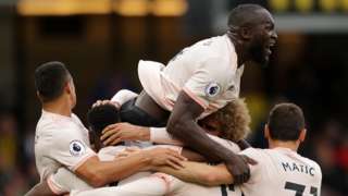 Romelu Lukaku celebrates with Manchester United team-mates
