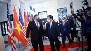 Chuyến thăm VN được bổ sung vào phút chót, khi ngoại trưởng Mỹ kết thúc lịch trình thăm India, Sri Lanka, Maldives và Indonesia.
