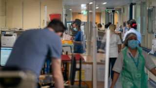 A general view of staff on a NHS hospital ward at Ealing Hospital in London. Picture date: Wednesday January 18, 2023.