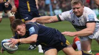 Duncan Weir scored Worcester's opening try as part of an individual 13-point haul