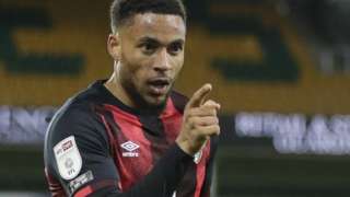 Arnaut Danjuma celebrates