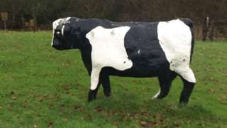 Milton Keynes cow sculpture