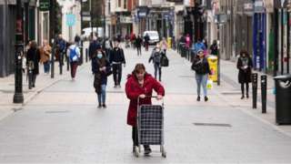 People on Grafton street in Dublin's city centre on 18 March 2021