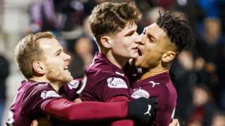 Hearts celebrate Rory Currie's (centre) equaliser
