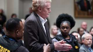 Alex Murdaugh led from court