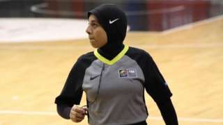 Sara Gamal on the court