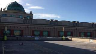 Trafford Centre cordon