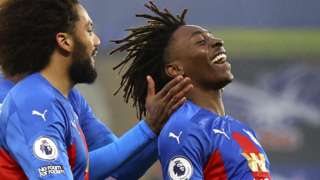 Eberechi Eze celebrates scoring for Crystal Palace against Wolves