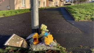 Flowers laid in Lurgan