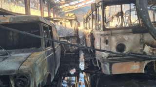burnt vehiclesin Penton Mewsey fire