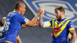 Warrington celebrate a try