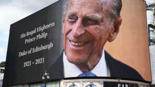 Tribute at Piccadilly Circus