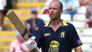 Jonathan Trott