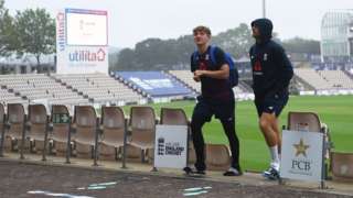 Dom Bess and Jos Buttler