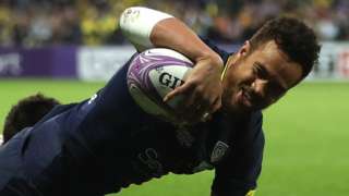 Clermont's Peter Betham scores a try against Northampton