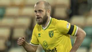 Teemu Pukki in action for Norwich