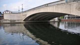 Caversham Bridge - generic