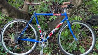 Custom-made bicycle given by Joe Biden to Boris Johnson