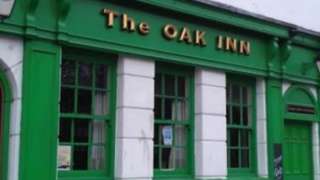 The Oak Inn exterior