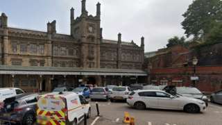 Shrewsbury railway station