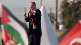 President Erdogan addresses a pro-Palestinian rally