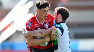 Wales win Louis Rees-Zammit in action for Gloucester