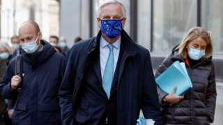 Michel Barnier and other EU officials