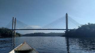 Ponte Binacional Franco-Brasileira que liga Oiapoque à Guiana Francesa