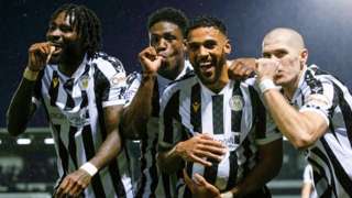 St Mirren celebrate