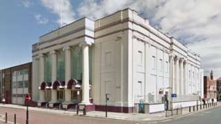 Hull New Theatre