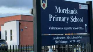 Morelands Primary School entrance