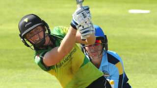 Heather Knight hits a boundary for Western Storm