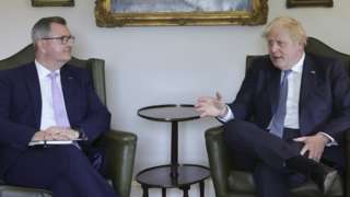 Sir Jeffrey Donaldson and Boris Johnson
