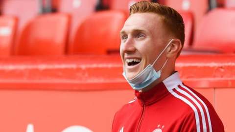 Aberdeen signing David Bates