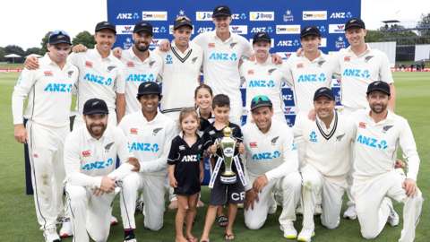 New Zealand, and Ross Taylor's children, with the Test series trophy