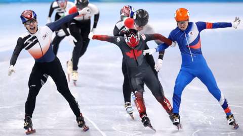 South Korea's Hwang Dae-heon takes gold in the in the short-track speed skating 1500m final