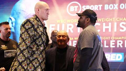 Tyson Fury faces off with Derek Chisora