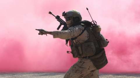 UAE serviceman during military drill in Abu Dhabi (11/01/22)