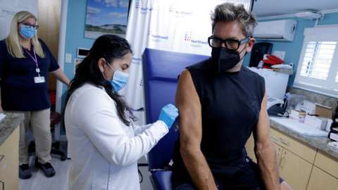Man getting monkeypox vaccine